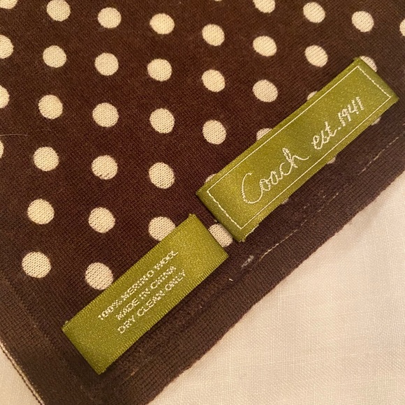 Coach Scarf - Picture 3 of 3